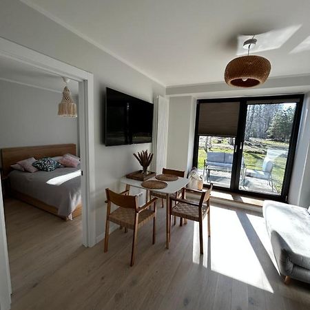 Albatross Getaway By The Sea, Spa And Forest With A Terrace Ķesterciems Dış mekan fotoğraf